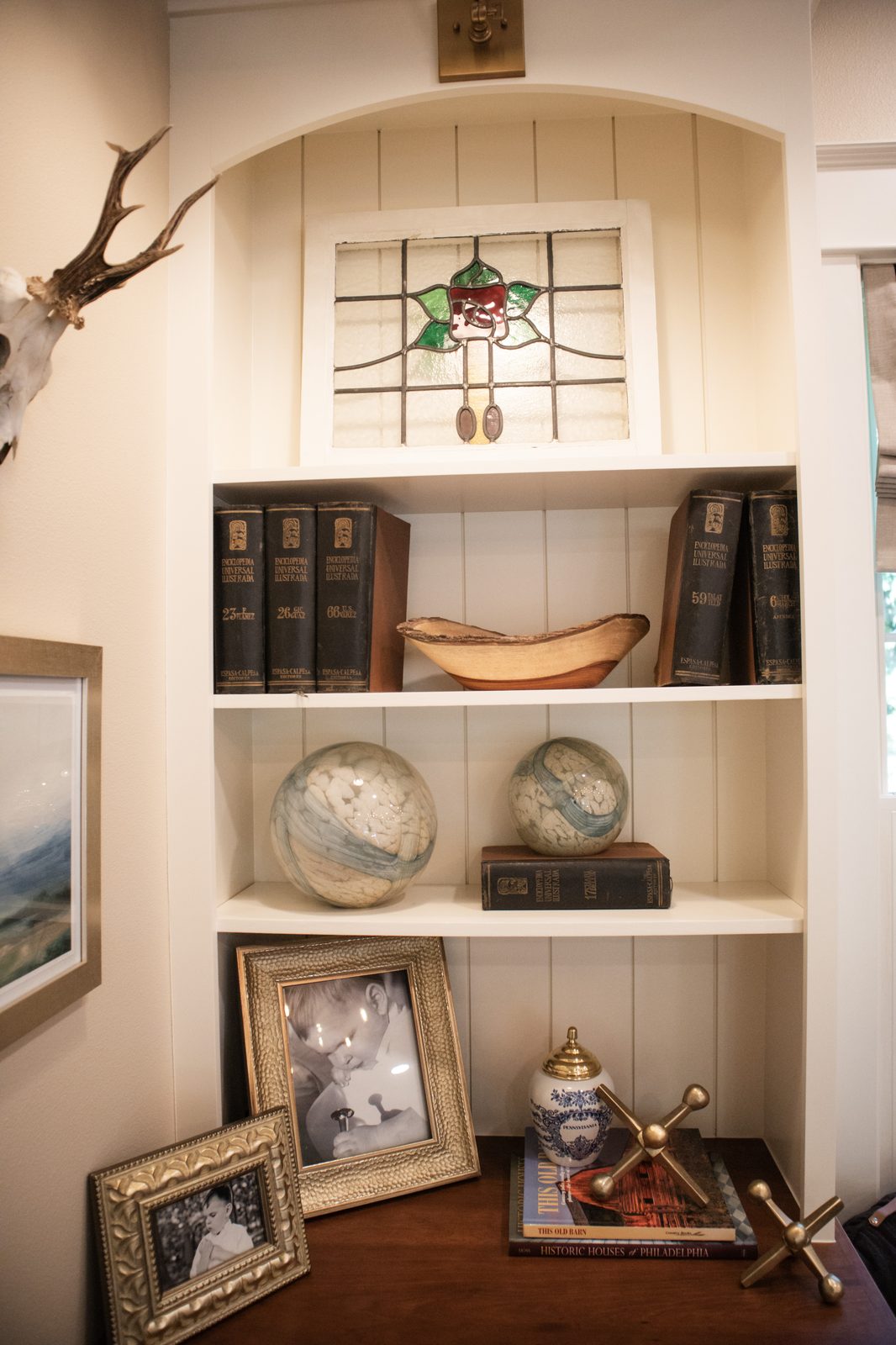 Redmond family room interior detail