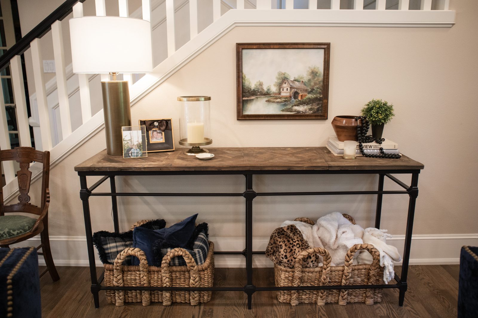 Redmond family room interior detail