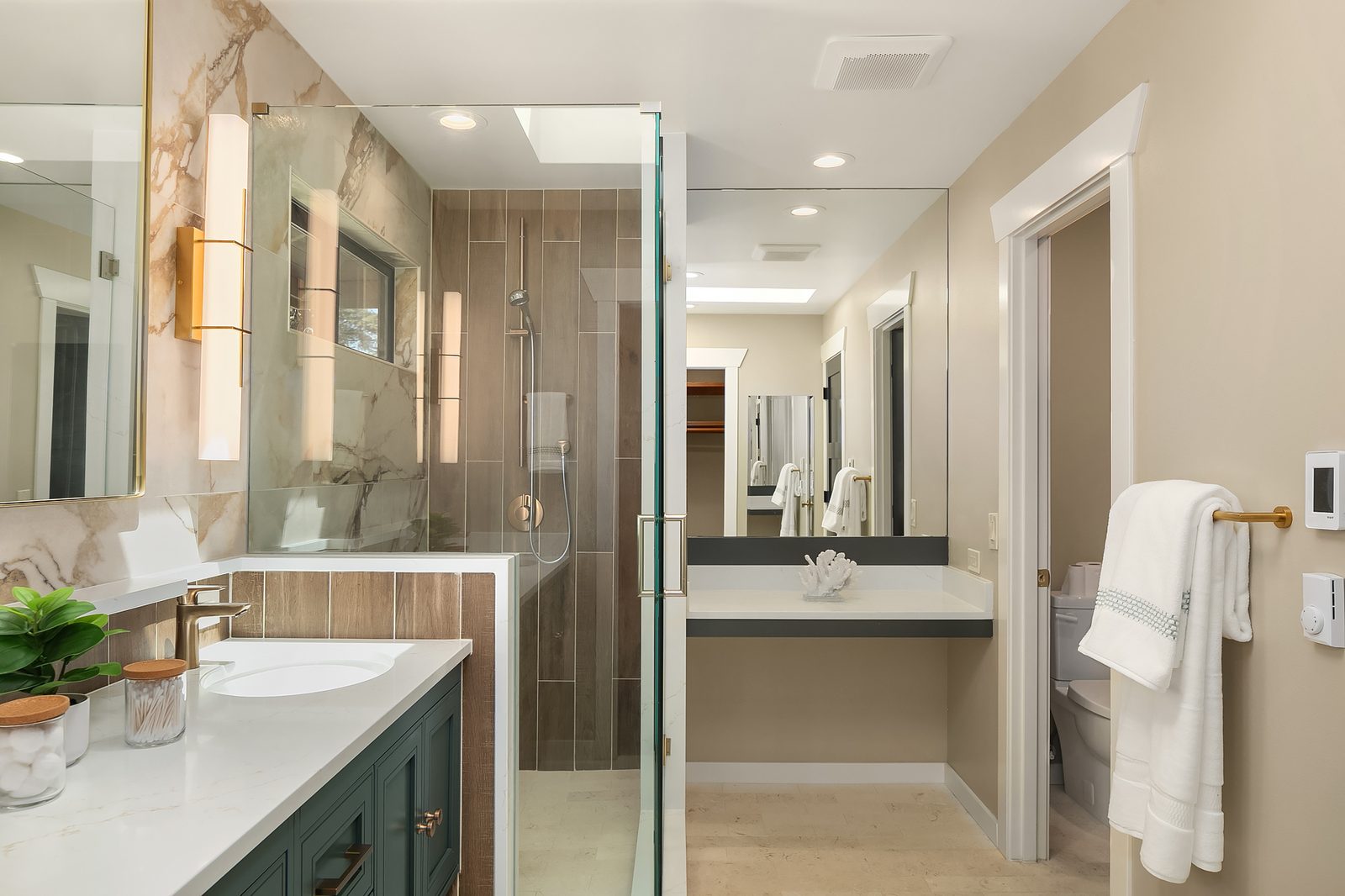 Sammamish retirement condo interior detail